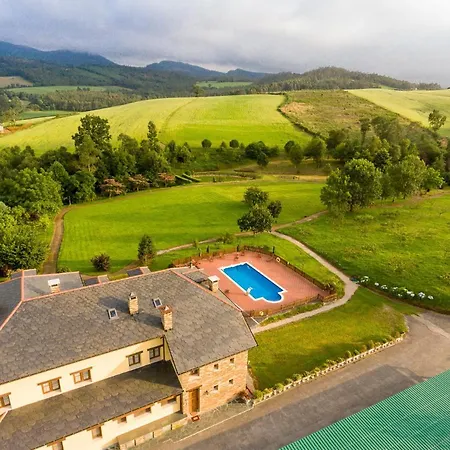 Hacienda Llamabua בית נופש נאביה