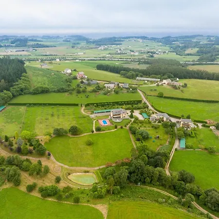 Hacienda Llamabua בית נופש *