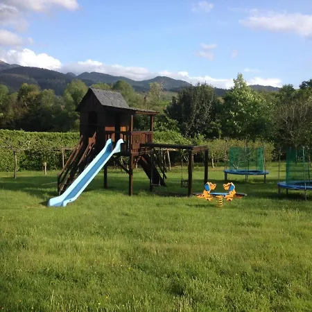 בית נופש Hacienda Llamabua *