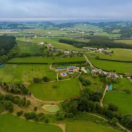 Hacienda Llamabua בית נופש *