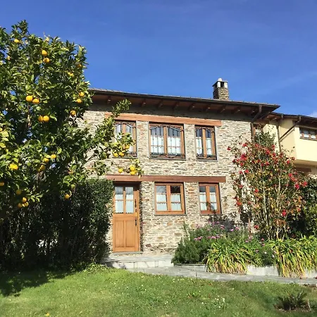 펜션 Hacienda Llamabua